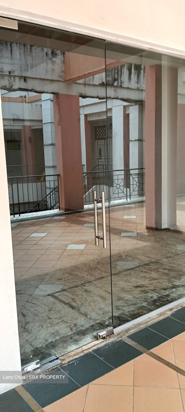 Hougang Green Shopping Mall (D19), Shop House #451393991